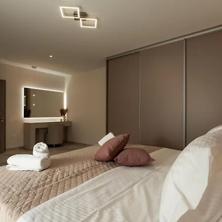 Amada - Spacious & Modern Apartment, By Zantewize Lejlighed Maries (Zakynthos)