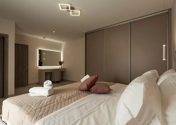 Amada - Spacious & Modern Apartment, By Zantewize Apartman Maries (Zakynthos)