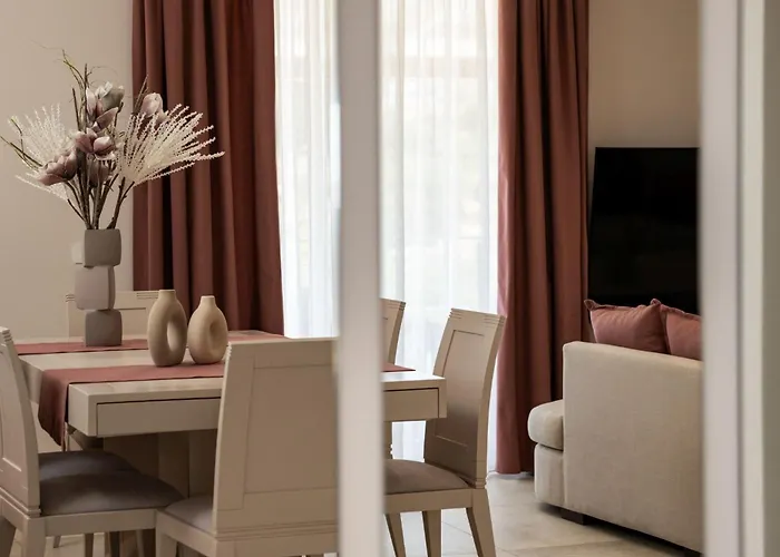 Amada - Spacious & Modern Apartment, By Zantewize