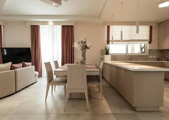 Amada - Spacious & Modern Apartment, By Zantewize Maries (Zakynthos)