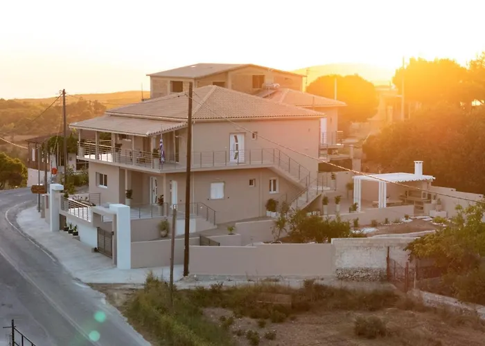 Amada - Spacious & Modern Apartment, By Zantewize * Maries (Zakynthos)